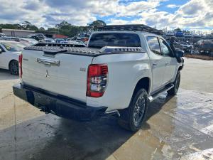 2019 Mitsubishi Triton MQ-MR image 3