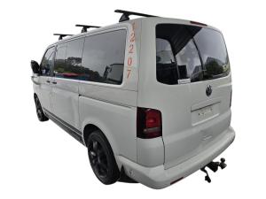 2011 Volkswagen Transporter T5 MULTIVAN EDITION 25 image 3