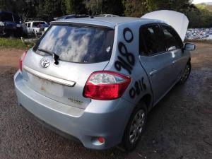 2012 Toyota Corolla ZRE152R image 3