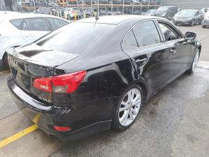 2005 Lexus Is250 image 3