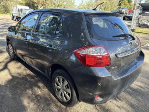 2010 Toyota Corolla image 3