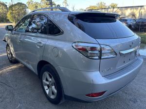 2011 Lexus Rx image 3