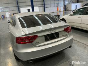2011 Audi A5 image 3
