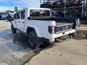 2021 Jeep Gladiator JT image 3