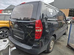 2010 Hyundai Iload 2.5DT D4CB AUTO 5SPD RWD image 3