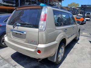 2006 Nissan X Trail T30 image 3