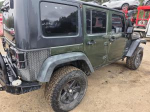2007 Jeep Wrangler UNLIMITED SPORT image 3