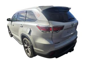 2015 Toyota Kluger GSU55R GLX image 3