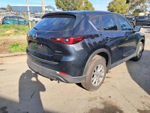 2025 Mazda Cx5 KF image 3
