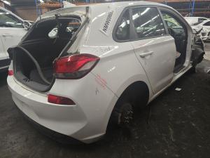 2018 Hyundai I30 PD 2.0L G4NC AUTO 6SPD FWD ACTIVE image 3