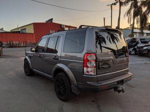 2009 Land Rover Discovery 3.0 TDV6 HSE image 3