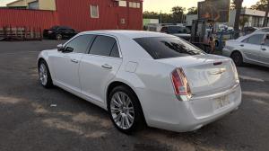 2013 Chrysler 300c C LUXURY image 3