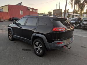 2014 Jeep Cherokee TRAILHAWK 4X4 image 3
