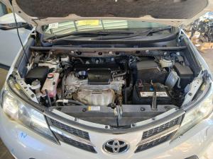 2015 Toyota Rav4 XA40 image 3
