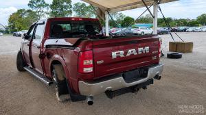 2021 Ram 1500 DT 5.7L HEMI EZH AUTO 8SPD 4WD LARAMIE image 3
