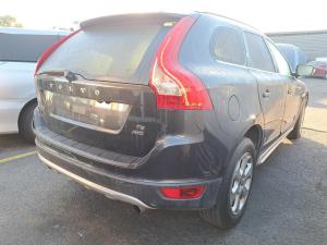 2010 Volvo Xc60 image 3