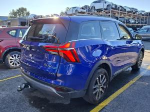 2023 Mahindra Xuv700 image 3