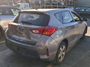 2012 Toyota Corolla ZRE182R image 3