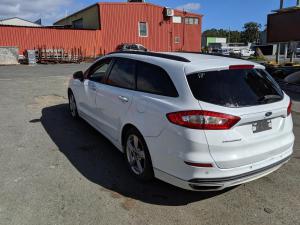 2015 Ford Mondeo AMBIENTE image 3