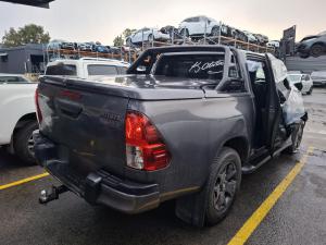 2019 Toyota Hilux GUN126R image 3