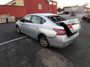 2013 Nissan Pulsar ST image 3
