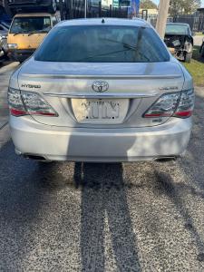 2009 Toyota Crown Hybrid GWS204 image 3