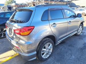 2010 Mitsubishi Asx XA image 3