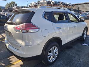 2014 Nissan Xtrail T32 image 3