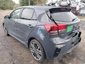 2020 Kia Rio image 3