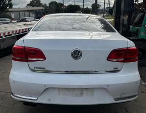 2014 Volkswagen Passat image 3