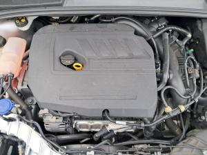 2016 Ford Focus LZ image 3