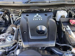 2022 Mitsubishi Pajero Sport QE-QF image 3