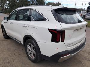 2023 Kia Sorento image 3