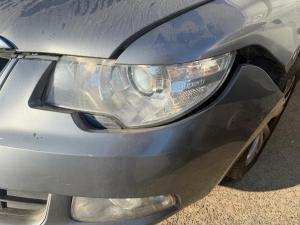 2011 Skoda Suerb image 3