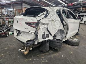 2019 Alfa Romeo Stelvio 2.9TT AUTO 8SPD 4WD QUADRIFOGLIO image 3