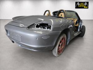 2004 Porsche Boxster 2.7L M96-23 AUTO 5SPD RWD image 3