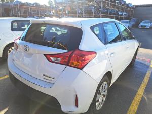 2012 Toyota Corolla ZRE182R image 3