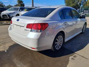 2011 Subaru Liberty 5TH GEN image 3