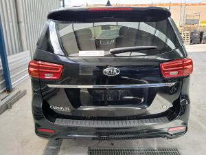 2018 Kia Carnival YP image 3