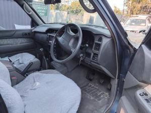 2001 Nissan Patrol GU image 3