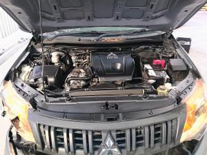 2017 Mitsubishi Triton MQ-MR image 3
