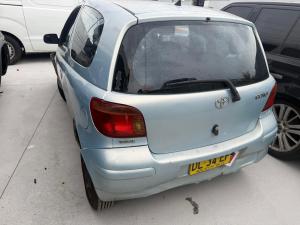 1999 Toyota Echo image 3