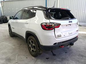 2022 Jeep Compass M6 image 3