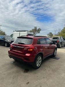 2019 Mitsubishi Asx image 3