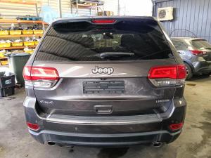 2014 Jeep Grand Cherokee WK image 3