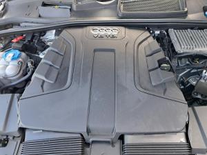 2016 Audi Q7 4M image 3