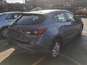 2015 Mazda 3 BM image 3