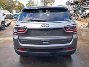 2020 Jeep Compass M6 image 3