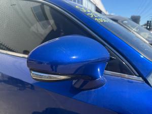 2015 Lexus Is image 3