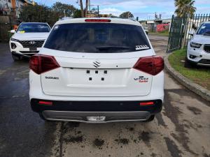 2023 Suzuki Vitara LY image 3
